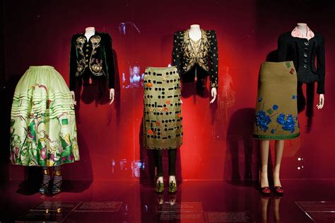 schiaparelli e prada|schiaparelli and prada.